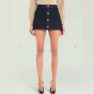 Denim
Skirt mini brand new